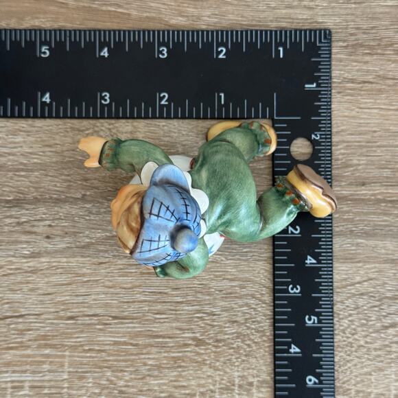 Goebel Hummel Rolling Around Zirkusakrobat 2088/B M.I. Hummel Club Figurine - Picture 10 of 10